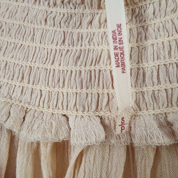 Women's Free People Sz S Wind Willow Mini Dress Embroidered Cream Red .N… - Picture 3 of 3